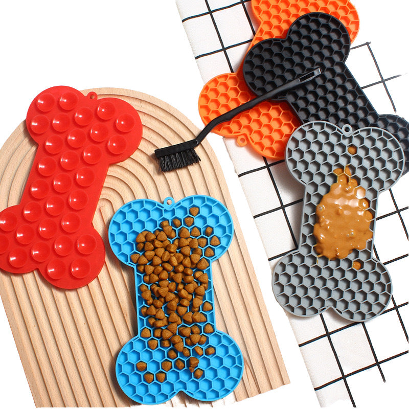 Pet food bowl mat