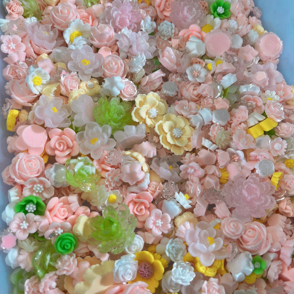 Flower Series Mixed Size Charms